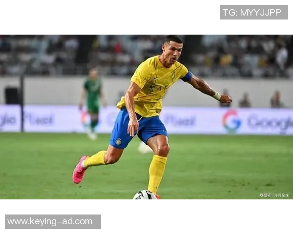 足球明星精彩瞬间集锦与踢球视频播放全景展示